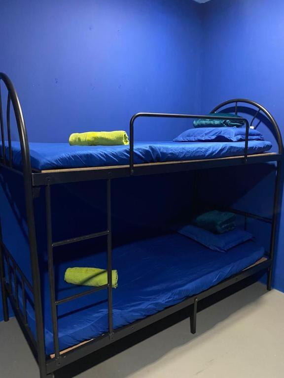 Capsule Inn Kota Kinabalu Extérieur photo